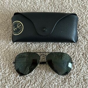 Ray-Ban Aviators Total Black Polarized